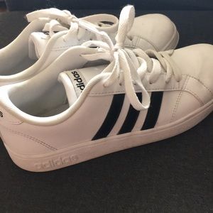 Adidas Baseline Neo